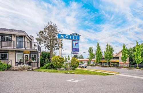 Regional District of Nanaimo Hotel | Bluebird Motel