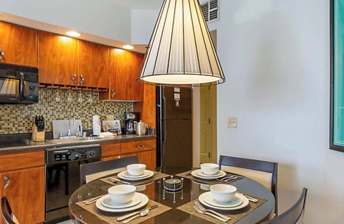 Las Vegas Apartment | Bluegreen Club 36 -2 Hotel Suites in Charming Las Vegas