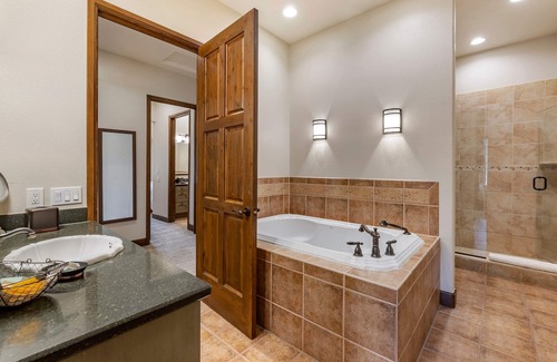 The Village Hotel | Bluegreen Vacations Big Bear Village, an Ascend Collection Resort