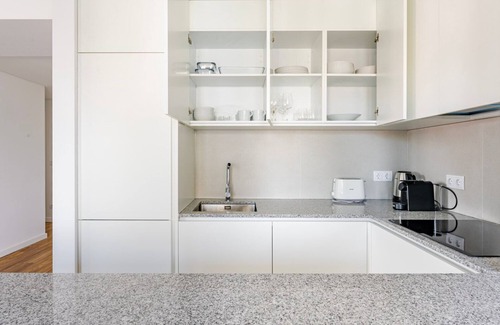 Casal da Ladeira Apartment | Blueground | Alvalade, balcony, nr Campo Grande