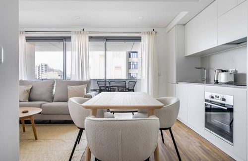 Casal da Ladeira Apartment | Blueground | Alvalade, terrace, nr Campo Grande