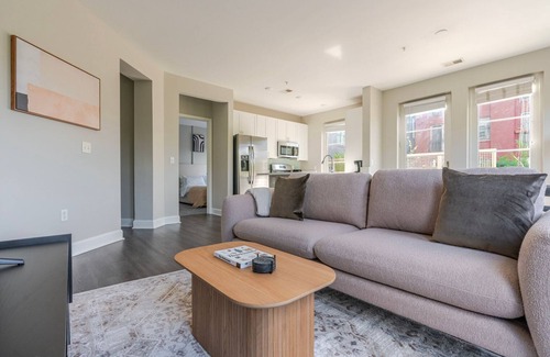 Bethesda Apartment | Blueground | Bethesda, fitness center, nr Cabin John Park