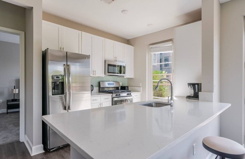 Bethesda Apartment | Blueground | Bethesda, fitness center, nr Cabin John Park