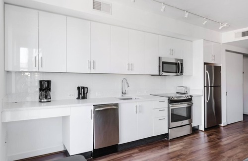 Mount Vernon Square Apartment | Blueground | Chinatown, AC, w/d, nr CityCenterDC