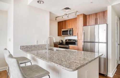 Shaw Apartment | Blueground | Shaw, rooftop pool, nr Howard Theatre