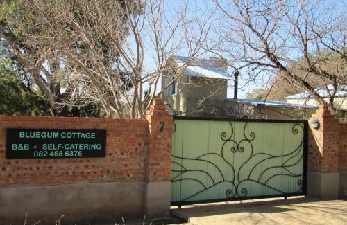 Smithfield House | Bluegum Cottage B&B and Self Catering