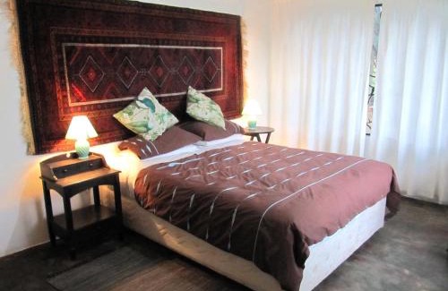 Smithfield House | Bluegum Cottage B&B and Self Catering