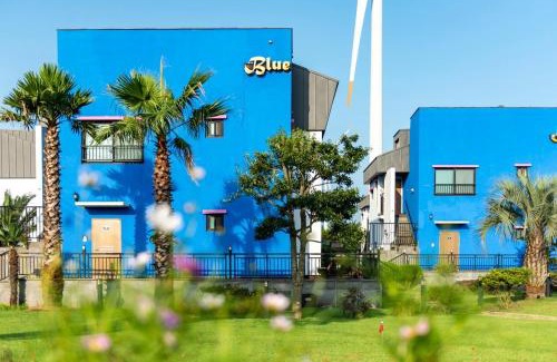 Seongsan House | Bluensea Pension Jeju