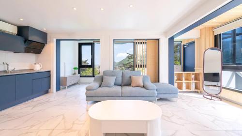 Gyeonggam-ro Resort | Bluepixel Stay