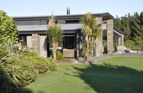 Tutukaka House | Bluewater Sanctuary -Matapouri & Tutukaka Breathtaking Coastal Views