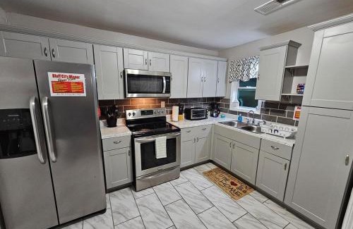 Millington House | Bluff City Manor A