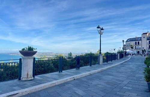 Vasto Bed & Breakfast | Bluonly Boutique B&B