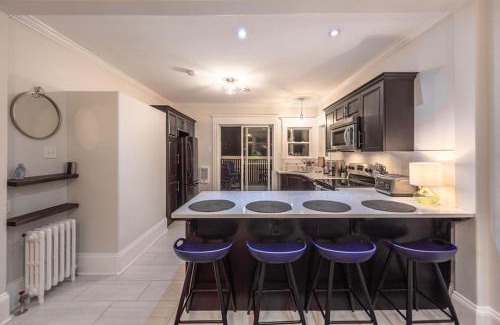 Quidi Vidi House | Blvd House Quidi Vidi Lake Parking