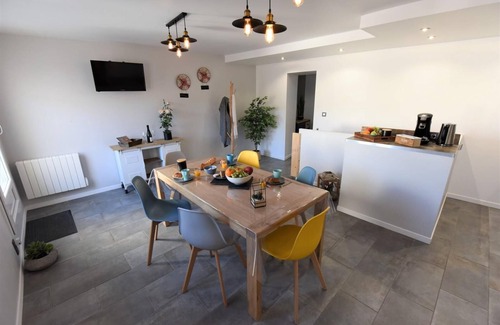 Epernay Apartment | BnB Epernay Terrace 86 Exceptional apartment in Epernay with terrace and spectacular view of the Champagne vineyard