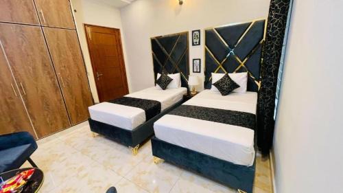 Gulshan-E-Jamal Hotel | BNB Royal Galaxy Family Hotel