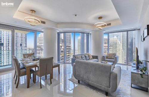 Downtown Dubai Apartment | bnbmehomes - Opera Grand