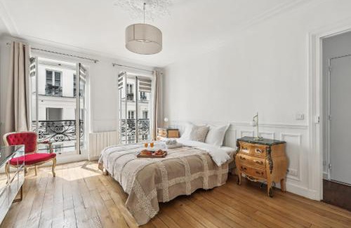 Faubourg-du-Roule Apartment | BnBNova - 3BR - Champs Élysées