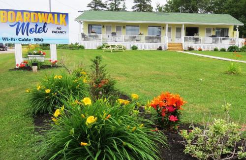 Cavendish Hotel | Boardwalk Motel