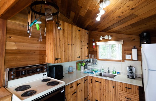 Sioux Narrows Cottage | Boat access on Lake of the Woods. 10-15 minutes from Kenora