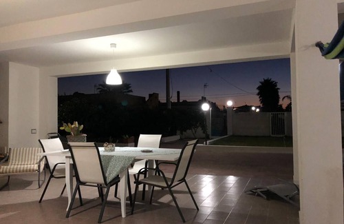 San Lorenzo Villa | Boat apartment: a stone's throw from the sea