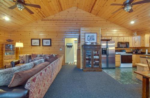 Afton House | Boat Dock and Deck Waterfront Cabin on Grand Lake