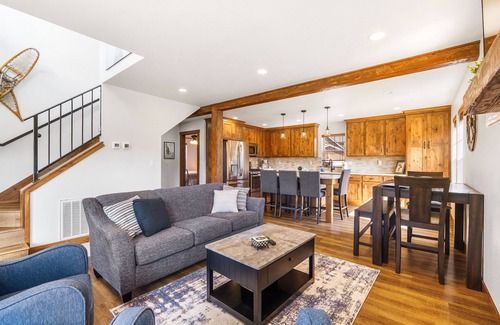 Dover Bay House | Boat on Lake Pend Oreille & Ski at Schweitzer