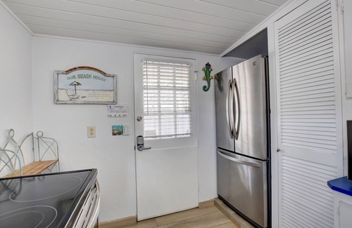 Briny Breezes House | Bob’s Beach House cottage bungalow, Just walk Steps To The Beach!
