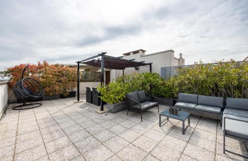 Porta Lodovica Apartment | Bocconi's Nest - Close to Duomo with terrace