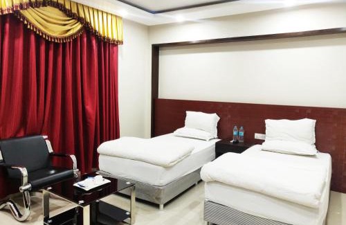 Bodh Gaya Hotel | Bodhgaya Seven Inn Hotel n Restaurant