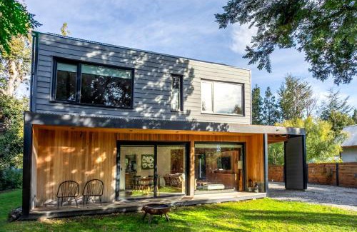 Angostura House | BOG Cherry House