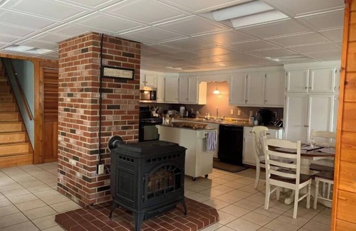 Northfield House | Bog Lake Cove (Downeast Maine 4-bedroom retreat)