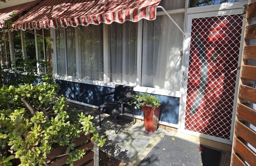 Semaphore House | Bohemian Beach Bliss 1 mins walk to the beach and 3 mins to Semaphore shops!