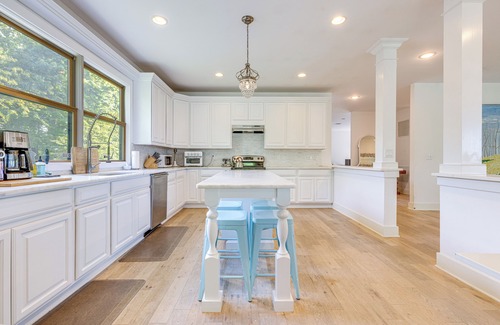 Center Moriches House | Boho Beach Hideaway w/Pool, Fire Pit & Grill!