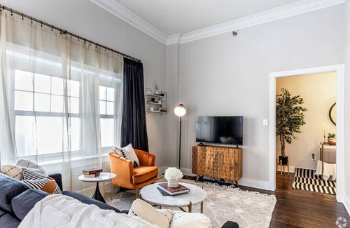 Central Hyde Park Apartment | Boho Chic/1 Bedroom/Entire unit