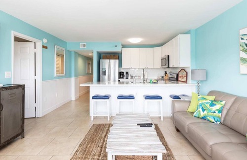 Tavernier Apartment | Boho Chic Ocean Pointe 3214