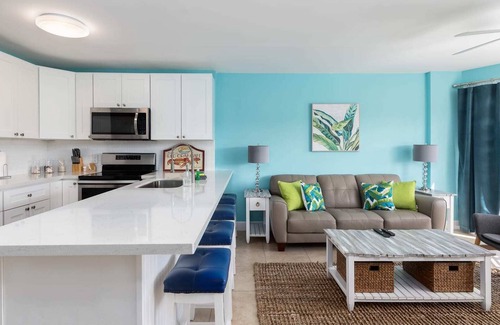 Tavernier Apartment | Boho Chic Ocean Pointe 3214