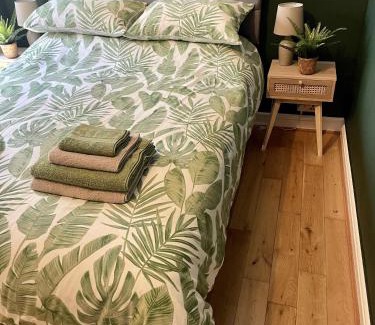 Penylan Apartment | Boho Vibes Ground Floor Apartment