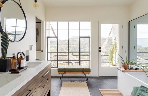 Sylvia Park House | Bohome Topanga : Designer Sunlit Home + Canyon Views