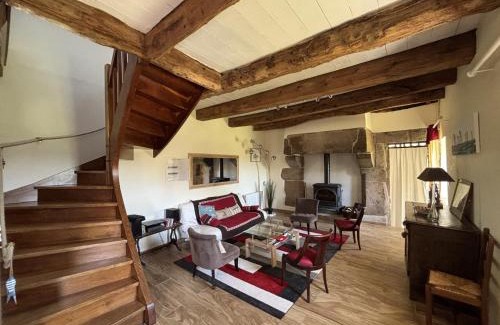 Trebeurden House | BOILLOT, Trebeurden in a quiet area with sea view