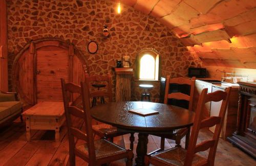 Tanis House | Bois de bouc