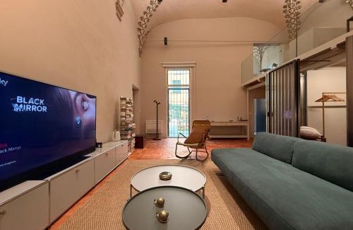 Historic Center Apartment | Bolove51, un loft silenzioso nel cuore della città