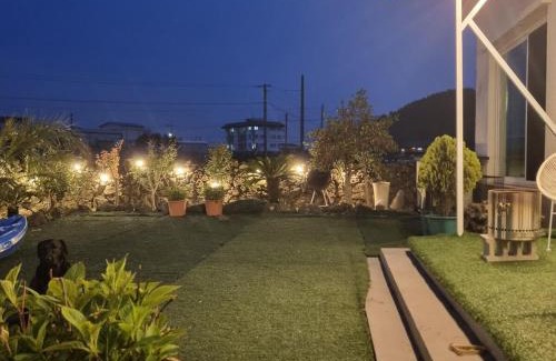 Aewol House | Bongsubongchan