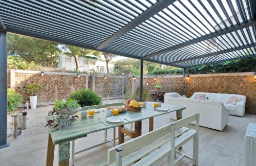 Elviria House | Bonita casa adosada en esquina