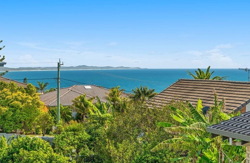 Bonny Hills House | Bonny Seascape - close to the beach