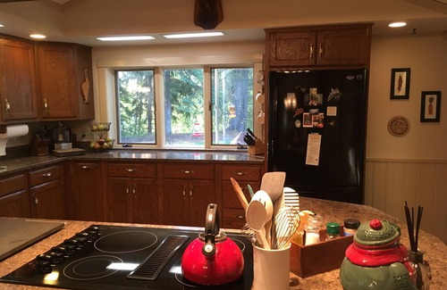 Etna House | Book for 3 nights and save $200! 4 1/2 miles from Cornell !