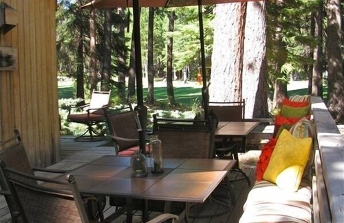 Black Butte Ranch Cabin | Book now for Summer! Black Butte Ranch Updated Big Meadow Fairway Cabin.
