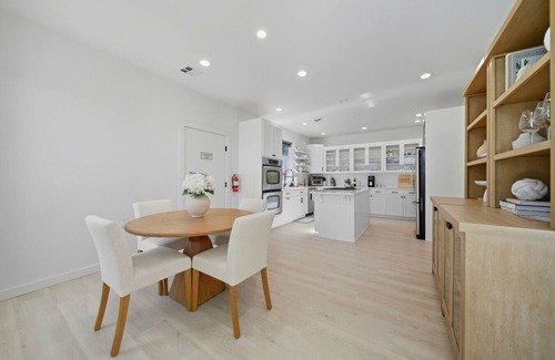 Walla Walla House | Book the Entire Eleanor Inn! Private Vineyard Stay