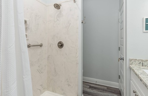 Waveland House | Book your MS Coast Stay Now!