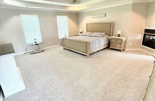 Georgetown Other | Booking for fall! Keeneland, s’mores at the fire pit, football from the hot tub!