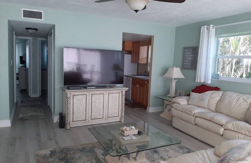South Island Condo | BOOKING FOR JANUARY, FEBRUARY, AND MARCH 2026